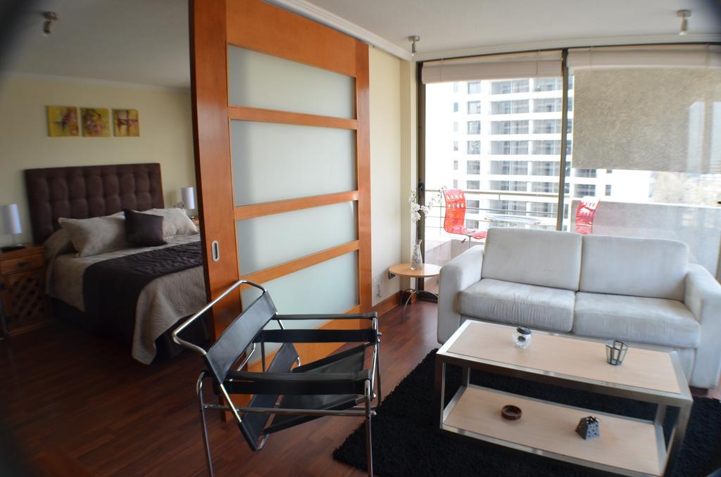Apartamentos Capital Santiago Phòng bức ảnh